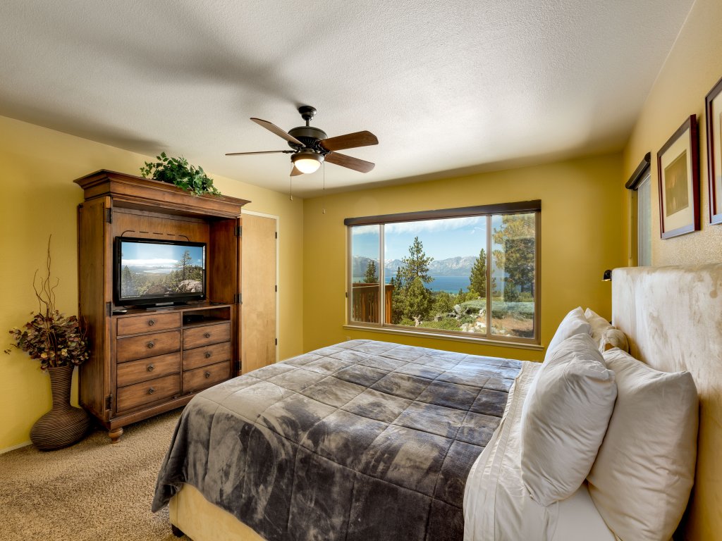 Tudor Lodge Vacation Rental in Stateline - RedAwning