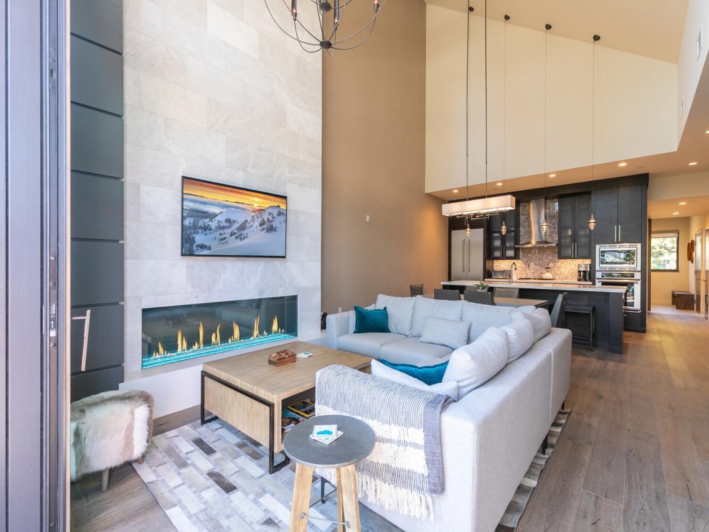 Crystal Bay Penthouse 301 Vacation Rental in Crystal Bay - RedAwning