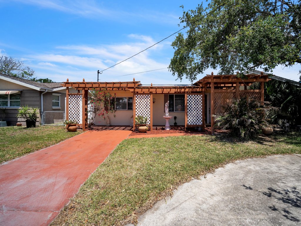 Waterfront Escape with Private Pool & Gulf Access Vacation Rental in Hudson - RedAwning