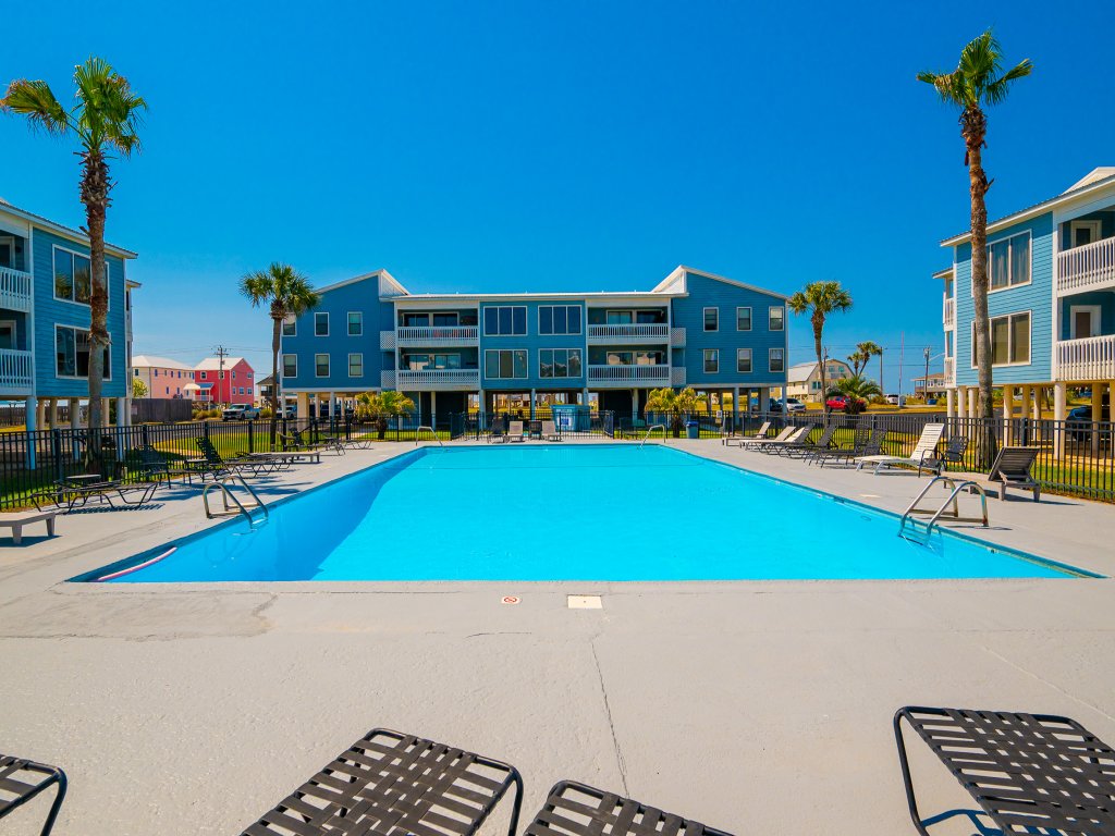 Sea Oats 105H Vacation Rental in Gulf Shores - RedAwning