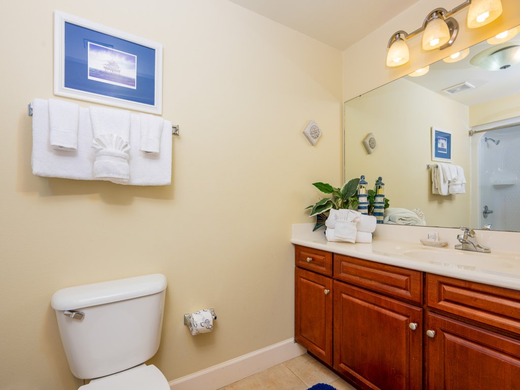 Phoenix on the Bay 1234 Vacation Rental in Orange Beach - RedAwning
