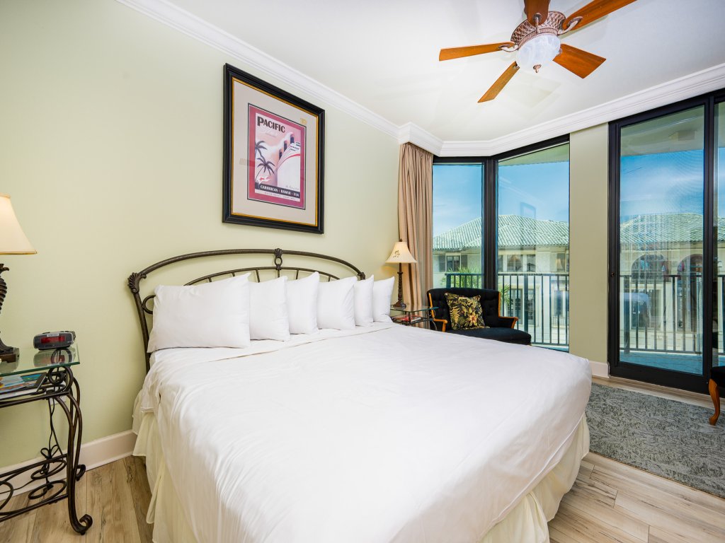 Phoenix on the Bay 1234 Vacation Rental in Orange Beach - RedAwning