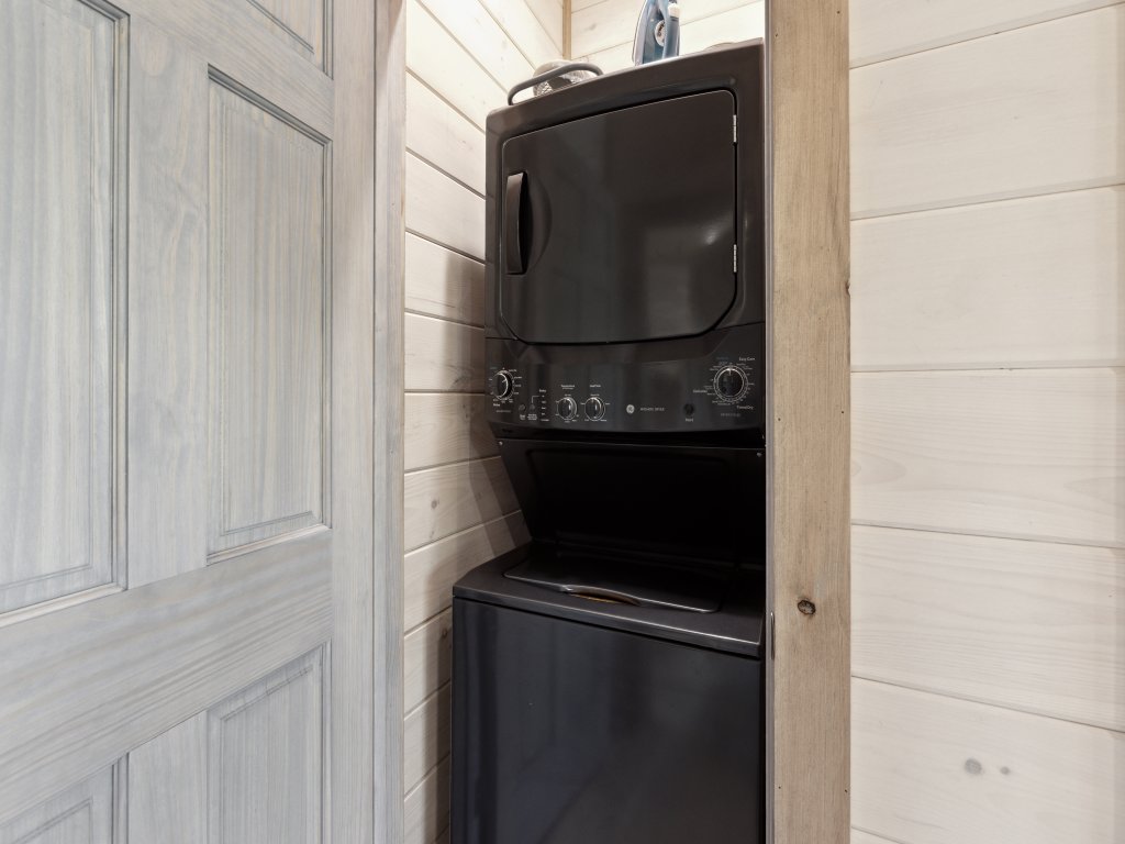 Celestial Haven Vacation Rental in Sevierville - RedAwning
