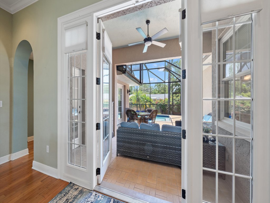 Sapphire Shores Vacation Rental in Sarasota - RedAwning