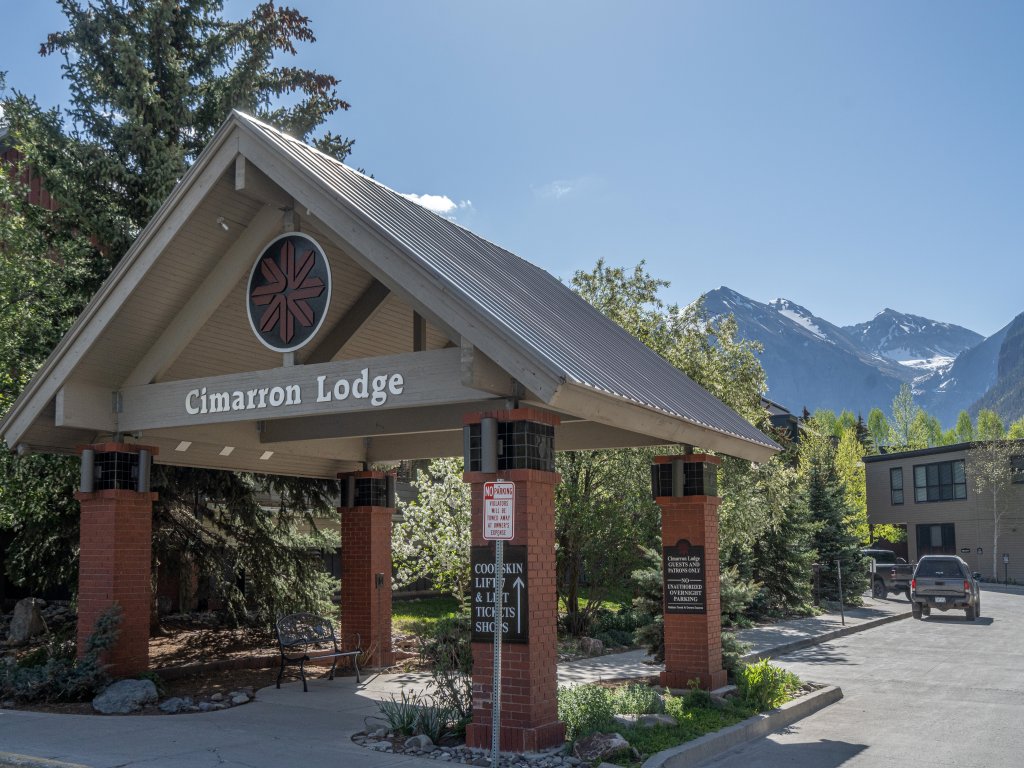 Cimarron Lodge 35 Vacation Rental in Telluride - RedAwning