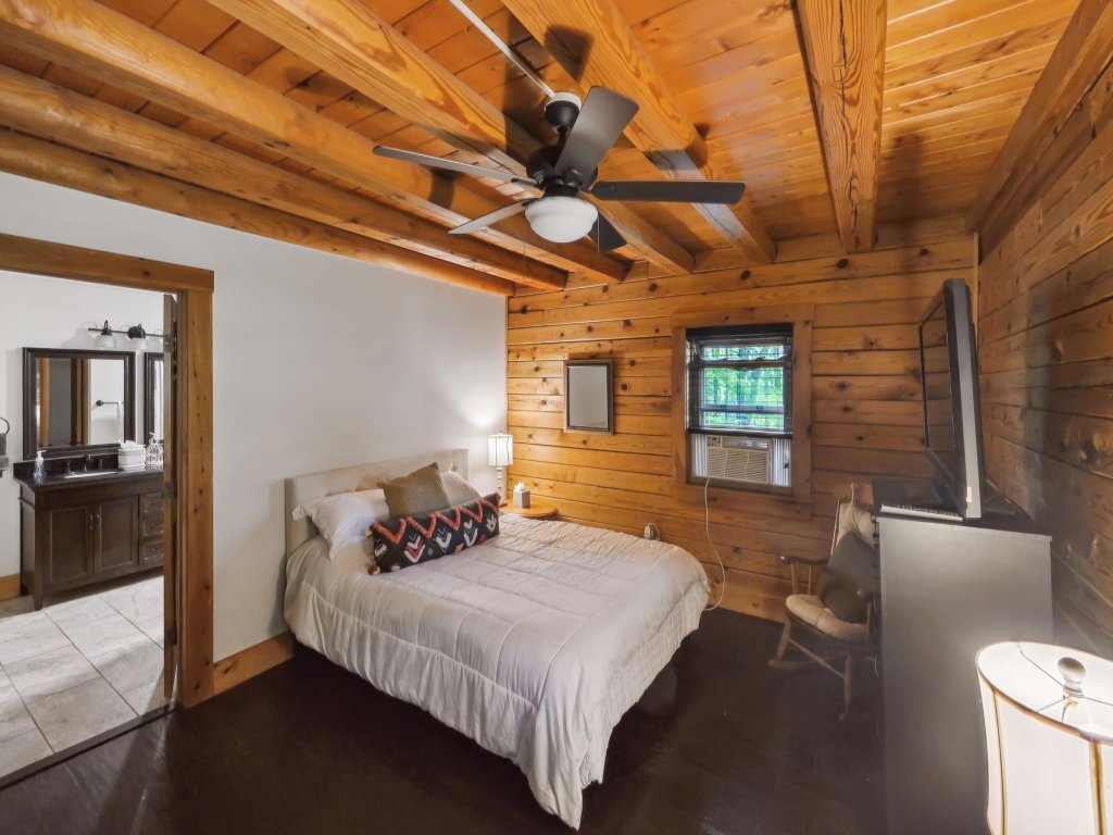 Cushing Home | Family Cabin Near Wachusett Mtn Vacation Rental in Massachusetts - RedAwning