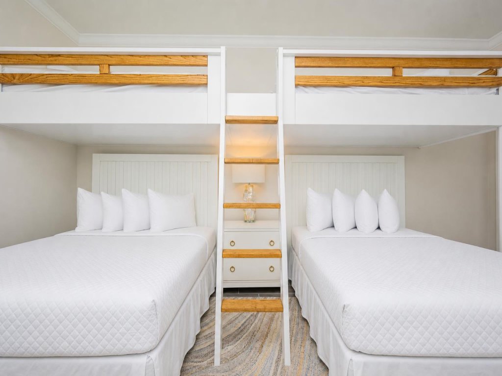 Phoenix Gulf Shores II 404 Vacation Rental in Gulf Shores - RedAwning
