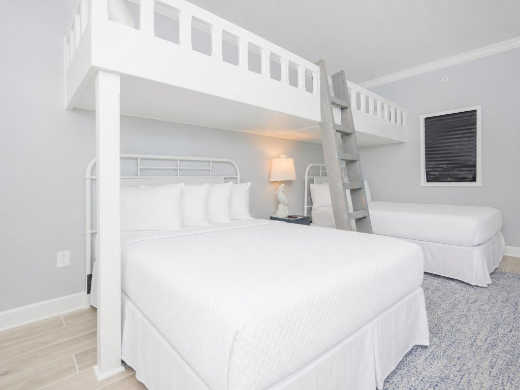 Phoenix Gulf Shores II 905 Vacation Rental in Gulf Shores - RedAwning