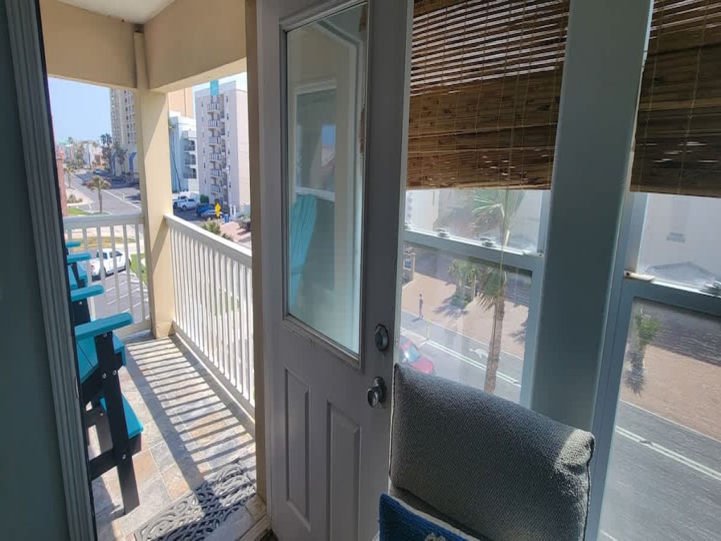3rd Flr Beachview Luxe " Elevator " Pool " BBQ Vacation Rental in South Padre Island - RedAwning