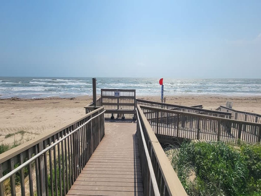 3rd Flr Beachview Luxe " Elevator " Pool " BBQ Vacation Rental in South Padre Island - RedAwning