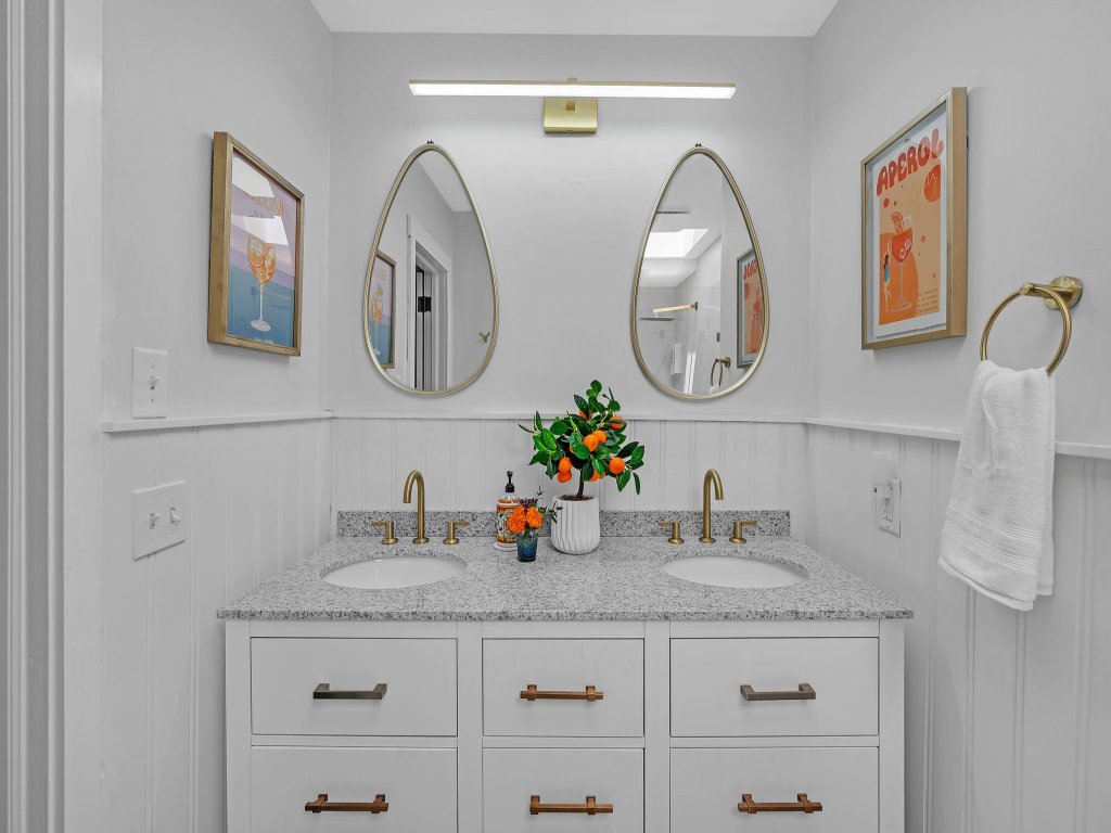 4BR Home | Yard, Patio, Near Beach and UNCW Vacation Rental in Wilmington - RedAwning