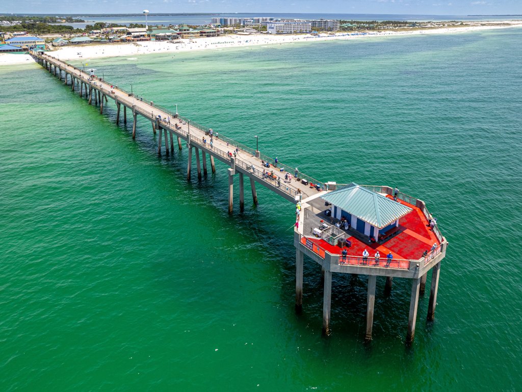 Destin West Gulfside 403 Vacation Rental in Fort Walton Beach - RedAwning