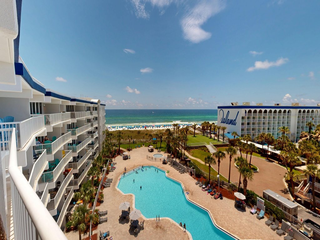 Destin West Gulfside 611 Vacation Rental in Fort Walton Beach - RedAwning