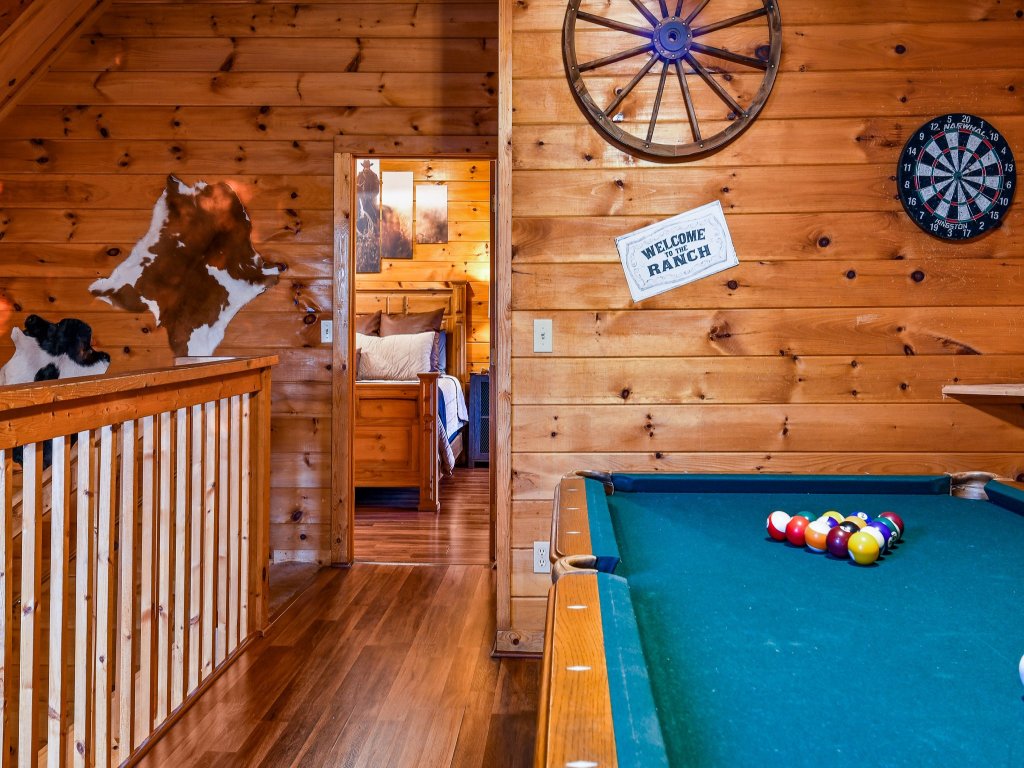 Blackberry Bliss Vacation Rental in Pigeon Forge - RedAwning