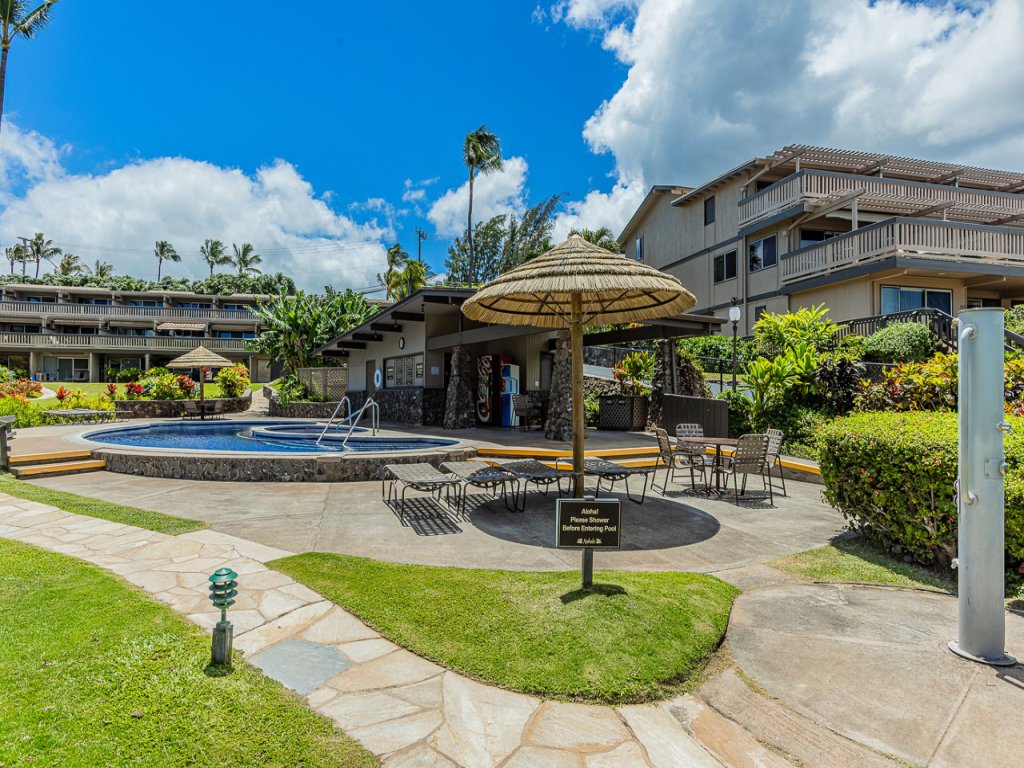 Kahana Sunset E5E Vacation Rental in Lahaina - RedAwning
