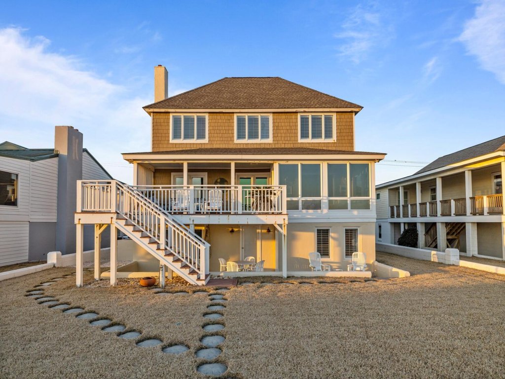 Taylor Cottage Vacation Rental in North Carolina - RedAwning
