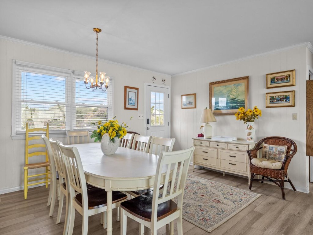 Bryant Cottage Vacation Rental in North Carolina - RedAwning