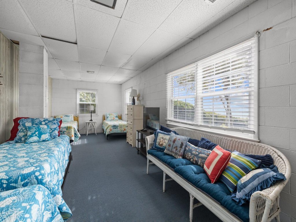 Bryant Cottage Vacation Rental in North Carolina - RedAwning