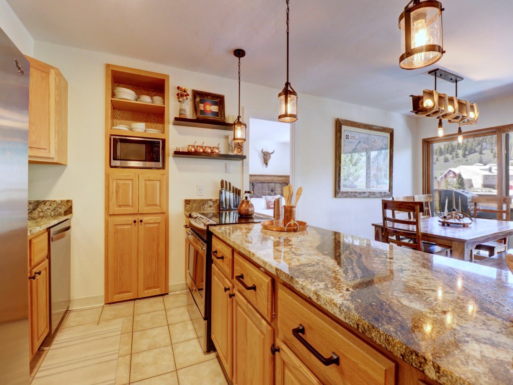 AN206 Anaconda Vacation Rental in Copper Mountain - RedAwning