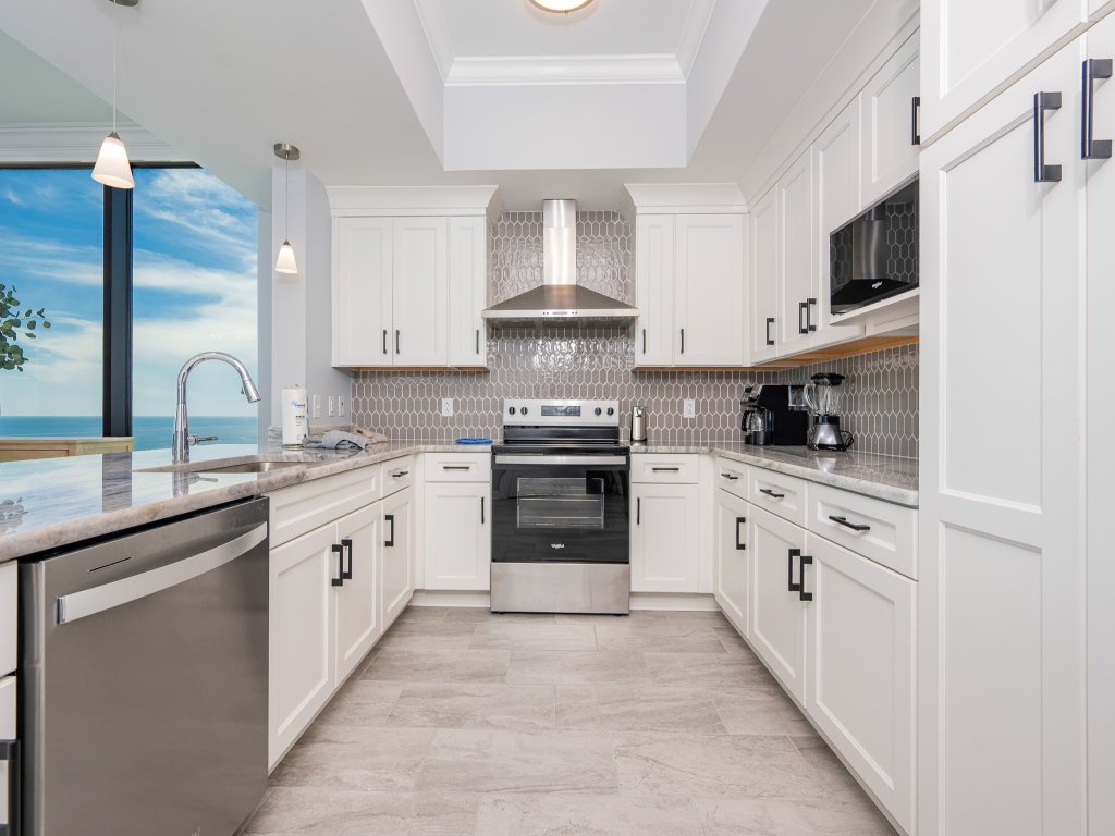 Phoenix Gulf Shores II 2201 Vacation Rental in Gulf Shores - RedAwning
