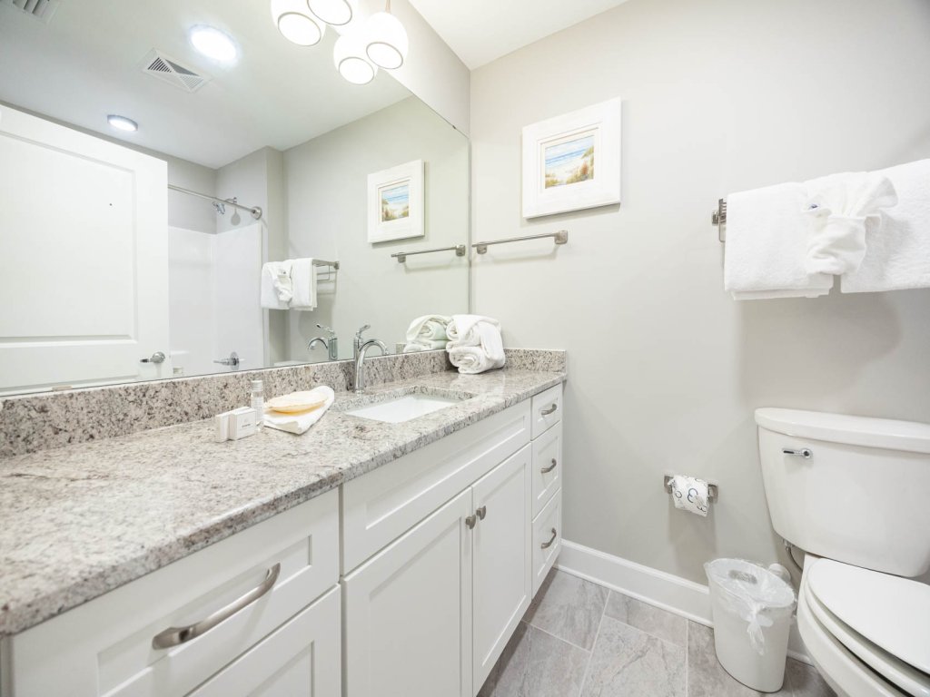 Phoenix Gulf Shores II 1703 Vacation Rental in Gulf Shores - RedAwning