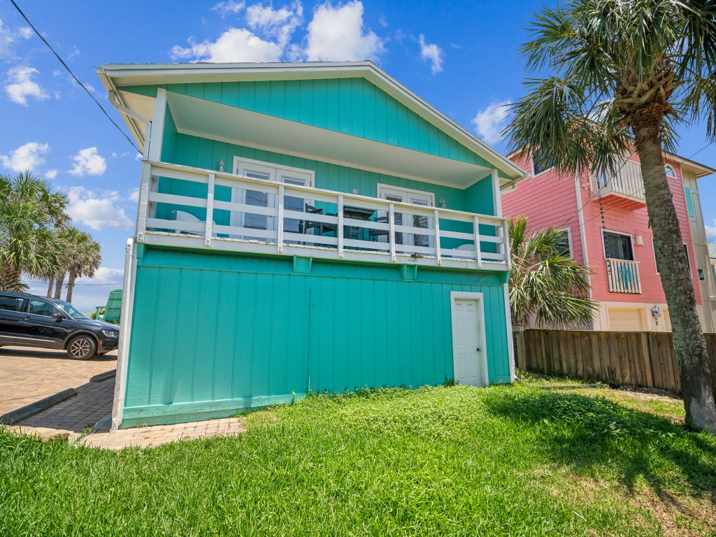 Charming Coastal Retreat Steps From Beach Vacation Rental in St. Augustine - RedAwning