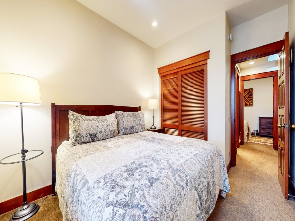 Timbers #2 Vacation Rental in Mammoth Lakes - RedAwning