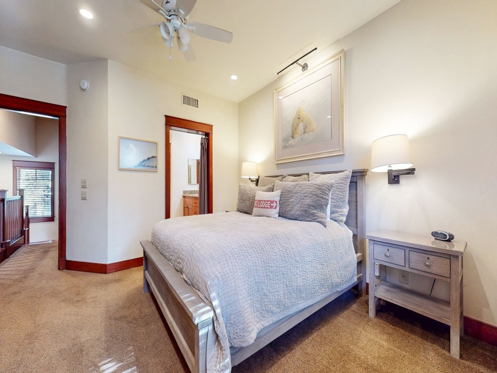 Timbers #2 Vacation Rental in Mammoth Lakes - RedAwning