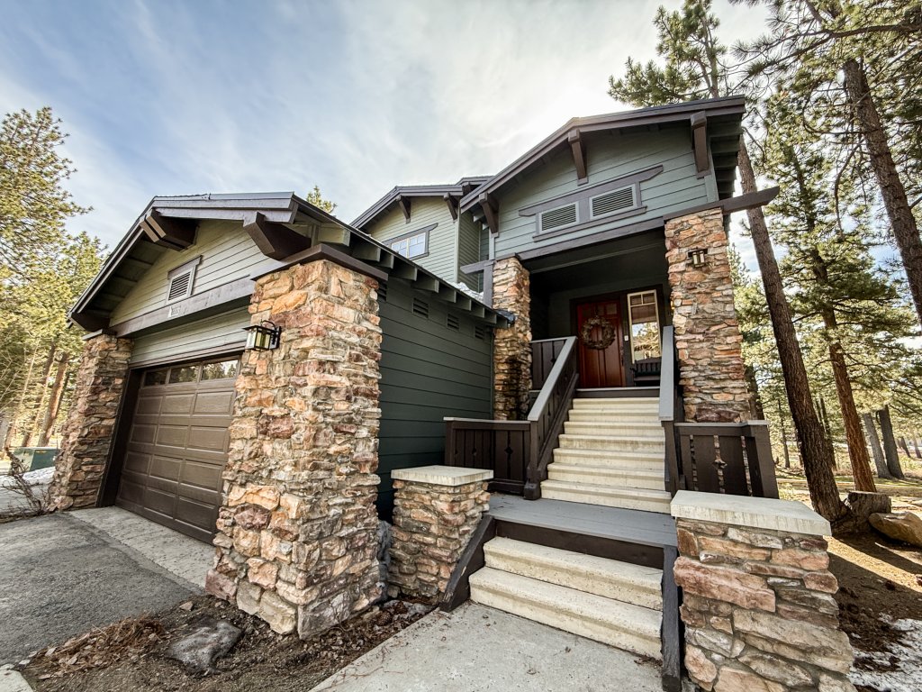 Timbers #2 Vacation Rental in Mammoth Lakes - RedAwning