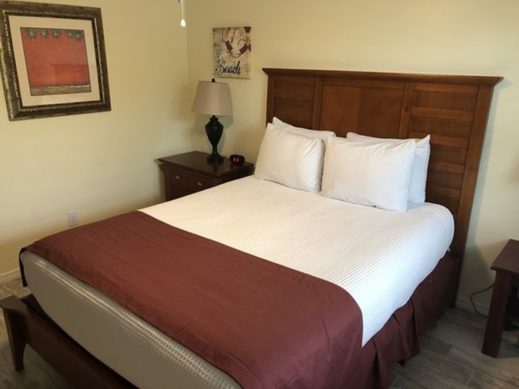 BeachGate Condo Suites and Oceanfront Resort - One Bedroom Suite #4 Vacation Rental in Port Aransas - RedAwning