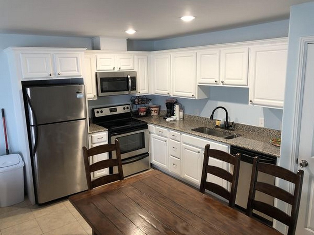 BeachGate Condo Suites and Oceanfront Resort - One Bedroom Suite #4 Vacation Rental in Port Aransas - RedAwning