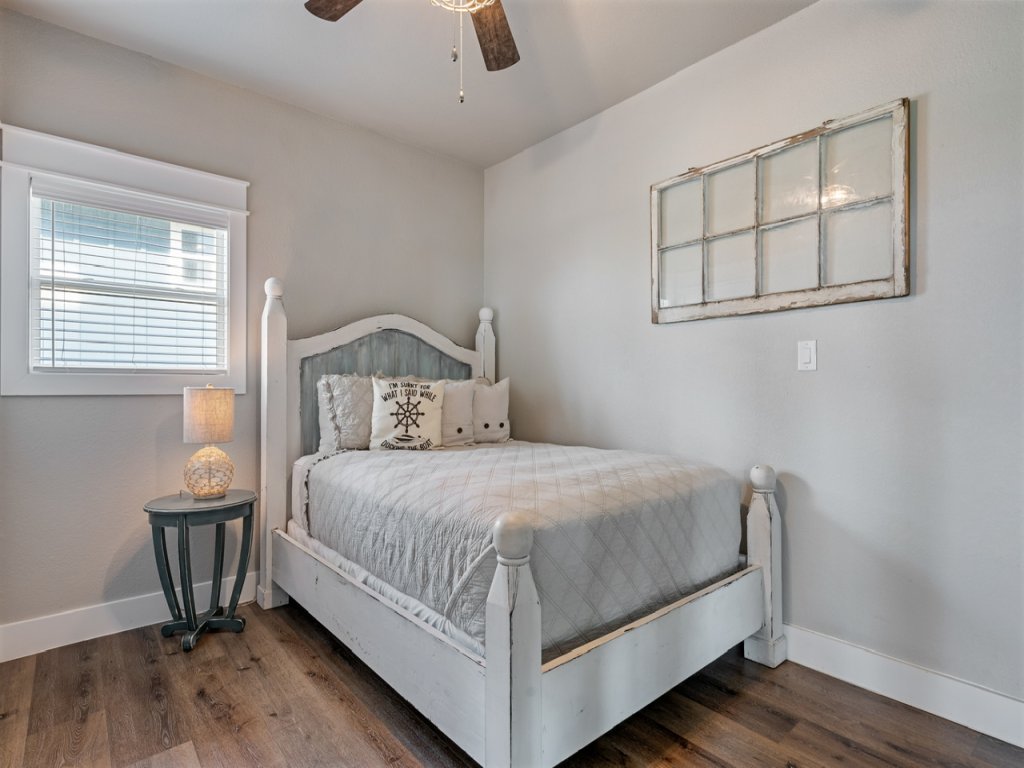 B3 Sand Ranch Vacation Rental in Texas - RedAwning