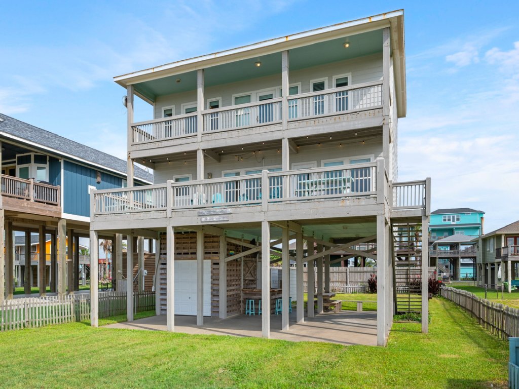 B3 Sand Ranch Vacation Rental in Texas - RedAwning