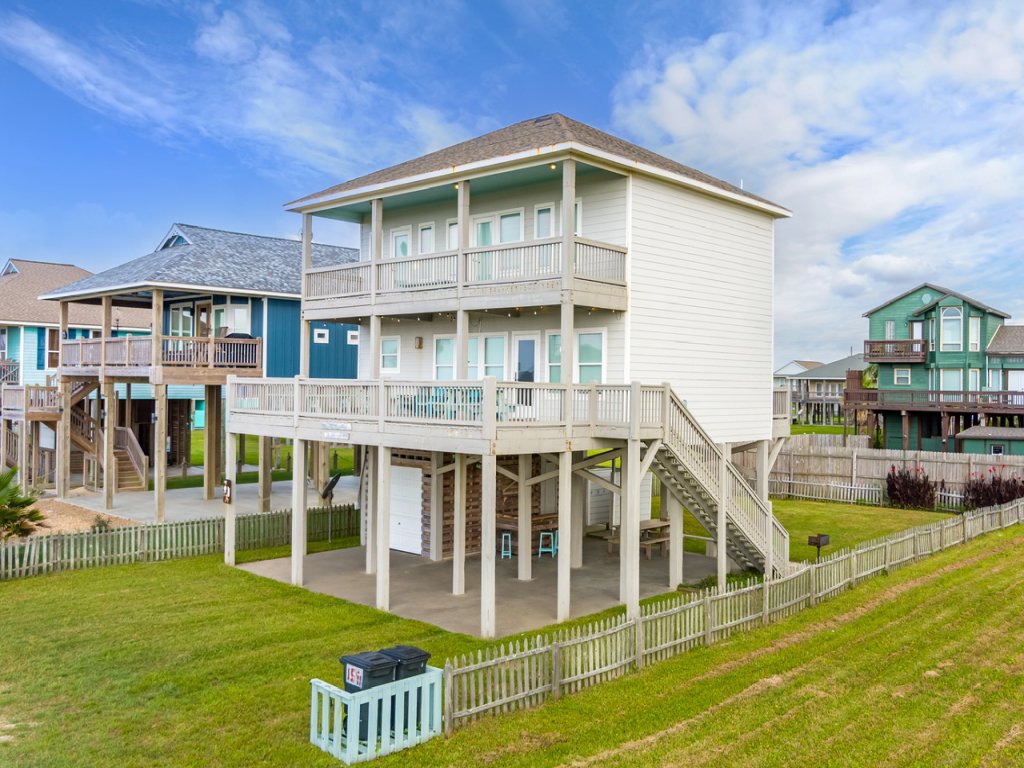 B3 Sand Ranch Vacation Rental in Texas - RedAwning