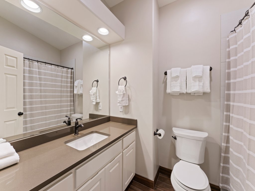6 Dutchman Vacation Rental in Sunriver - RedAwning
