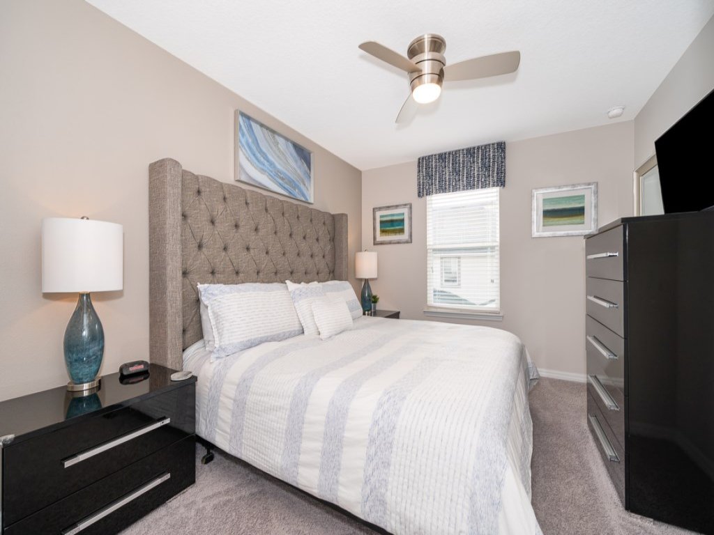 New! Modern Townhome near Disney w/Waterpark Vacation Rental in Kissimmee - RedAwning