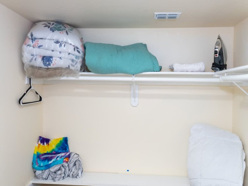 Channelfront " Remodeled " Pool " Boatslips Vacation Rental in Port Isabel - RedAwning