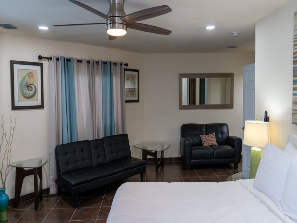 Channelfront " Remodeled " Pool " Boatslips Vacation Rental in Port Isabel - RedAwning