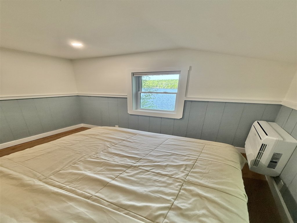 JOYFULL CAMP LIMIT 10 Vacation Rental in Maine - RedAwning
