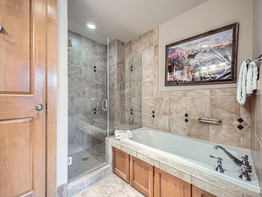 Lone Eagle 3013 Vacation Rental in Keystone - RedAwning
