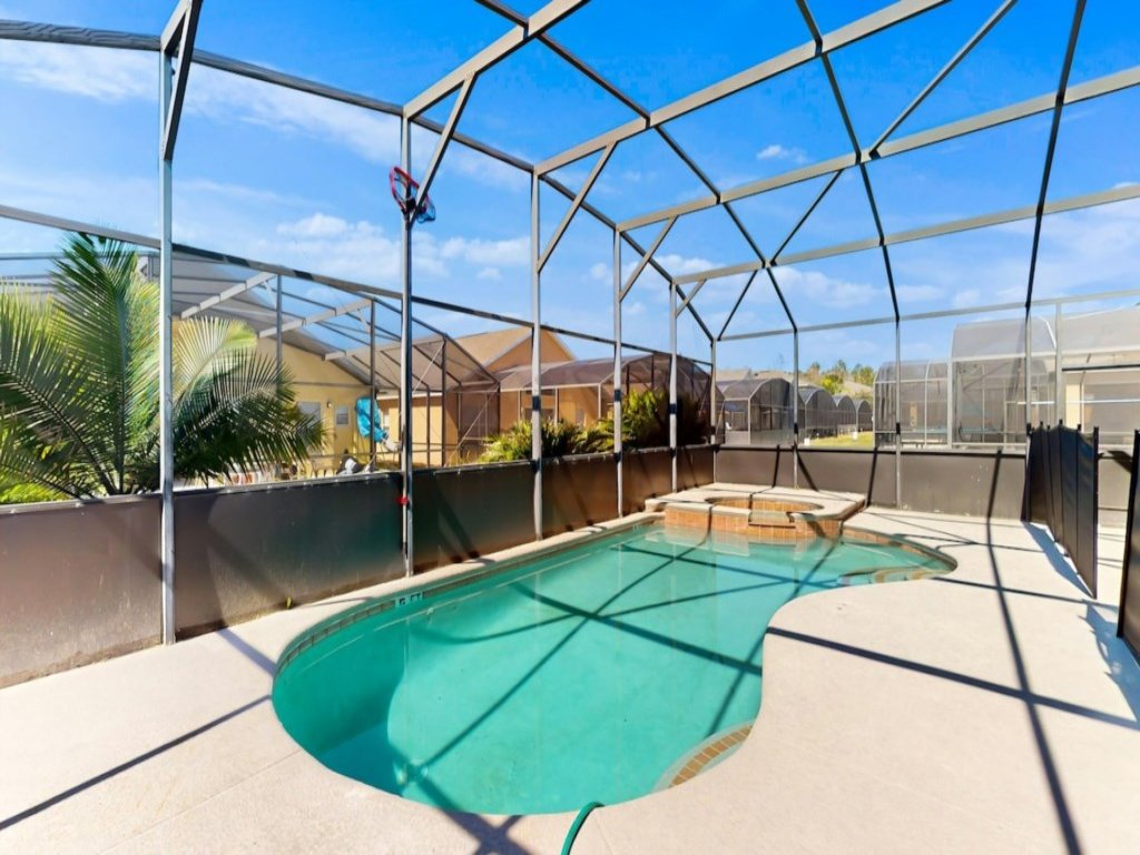 Spectacular 7 BR, 4.5 BA Retreat with Pool (166) Vacation Rental in Kissimmee - RedAwning