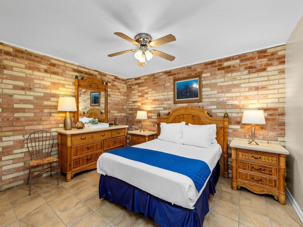 Marisol #204 Vacation Rental in South Padre Island - RedAwning