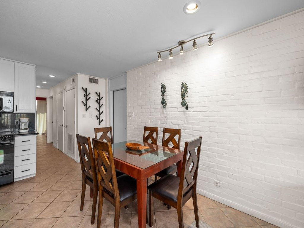 Marisol #207 Vacation Rental in South Padre Island - RedAwning