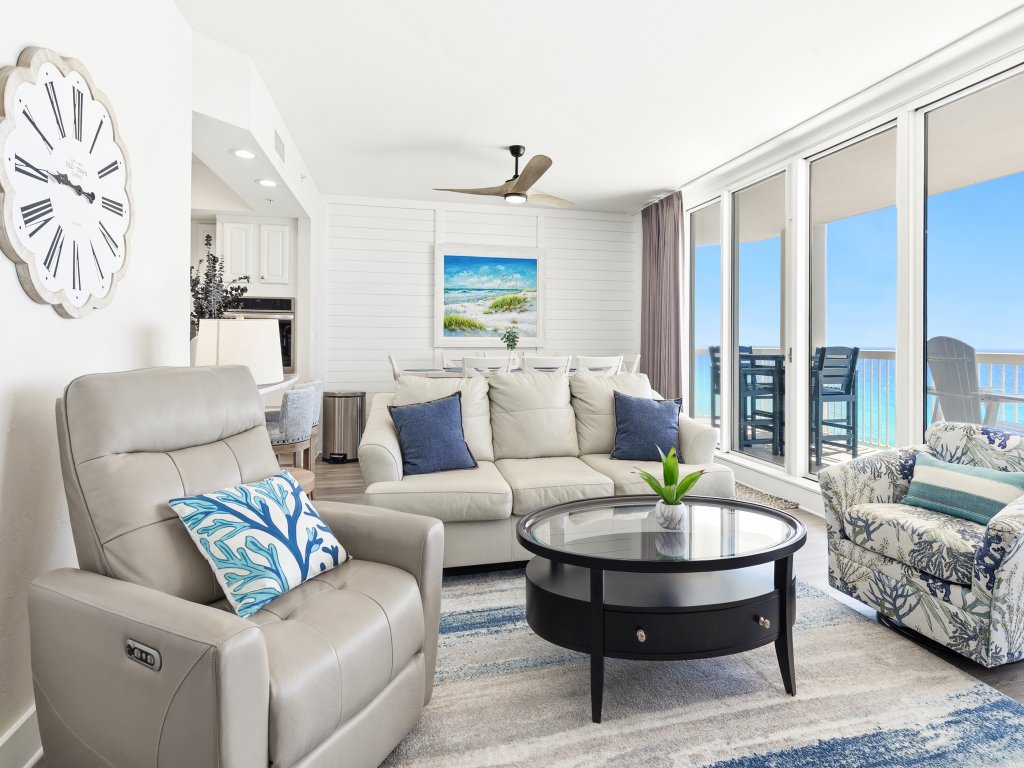 Silver Beach 1104W Vacation Rental in Destin - RedAwning