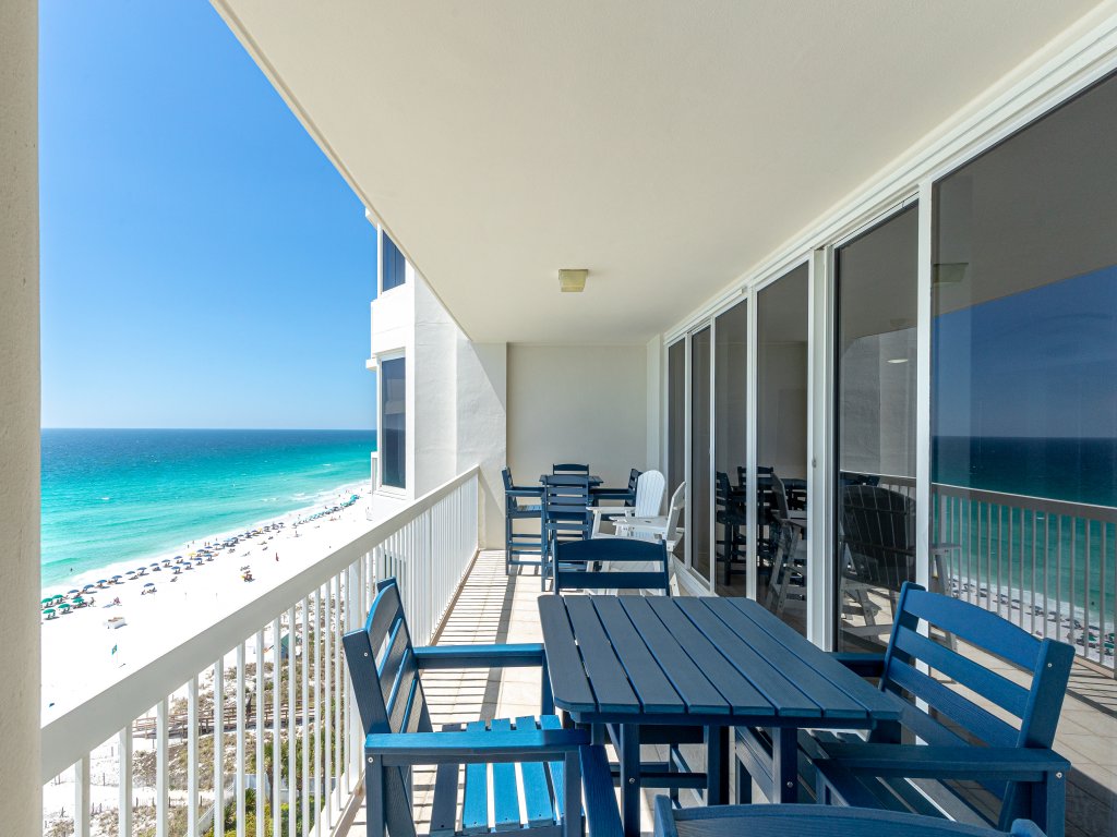 Silver Beach 1104W Vacation Rental in Destin - RedAwning
