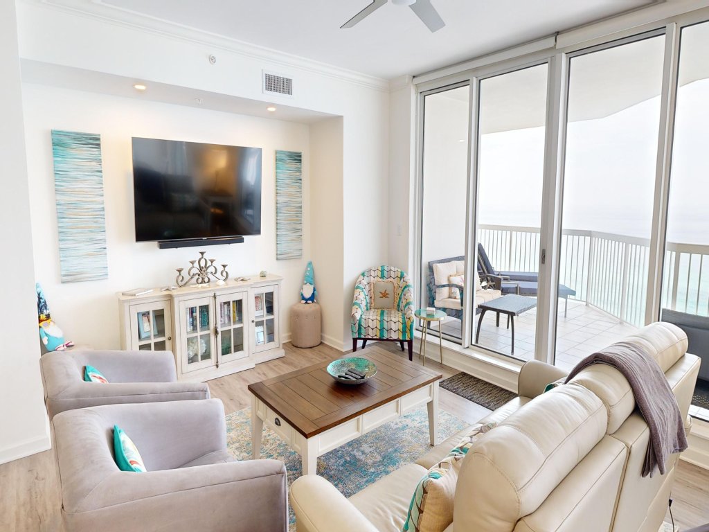 Silver Beach 1006W Vacation Rental in Destin - RedAwning