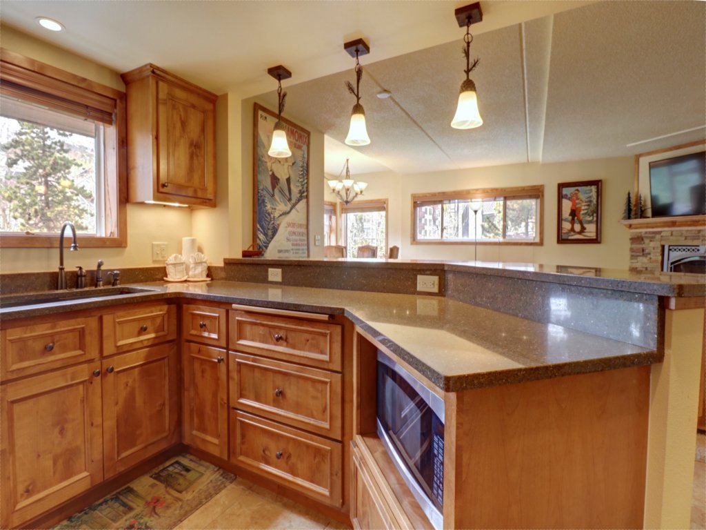 WL210 West Lake Lodge Vacation Rental in Copper Mountain - RedAwning