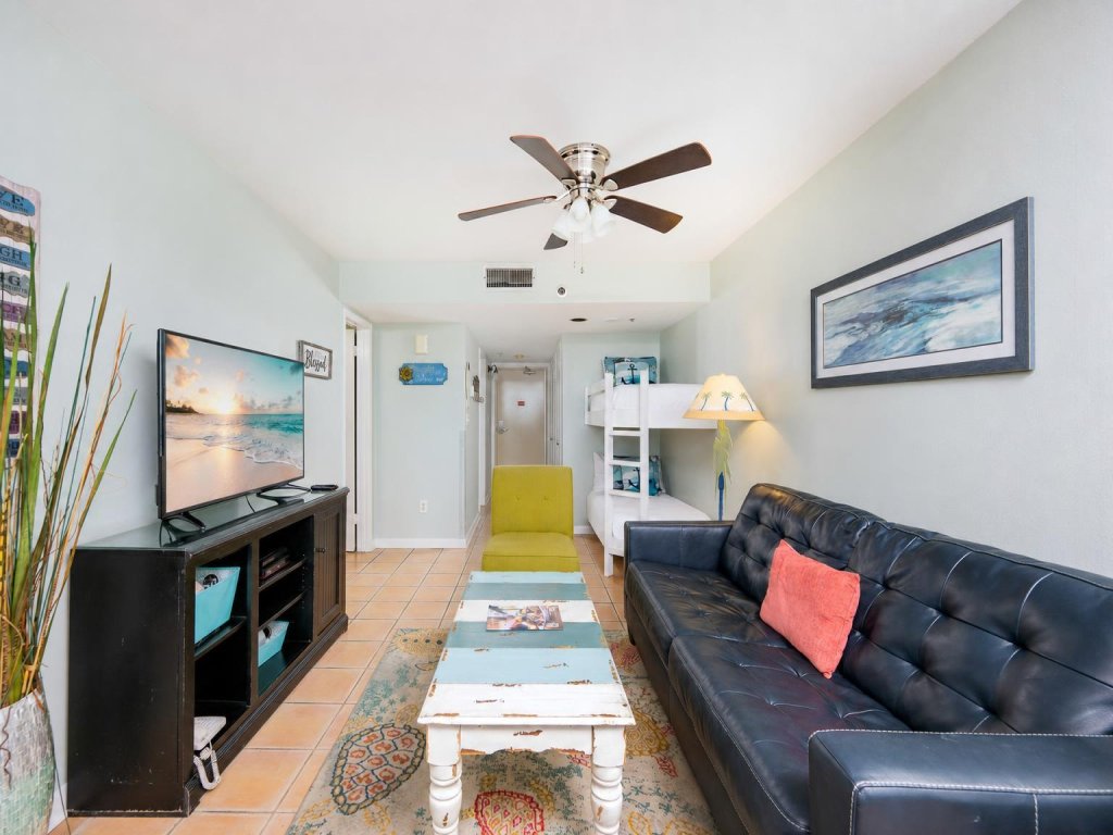 Phoenix II 2014 Vacation Rental in Orange Beach - RedAwning