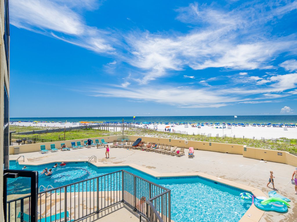 Phoenix II 2014 Vacation Rental in Orange Beach - RedAwning