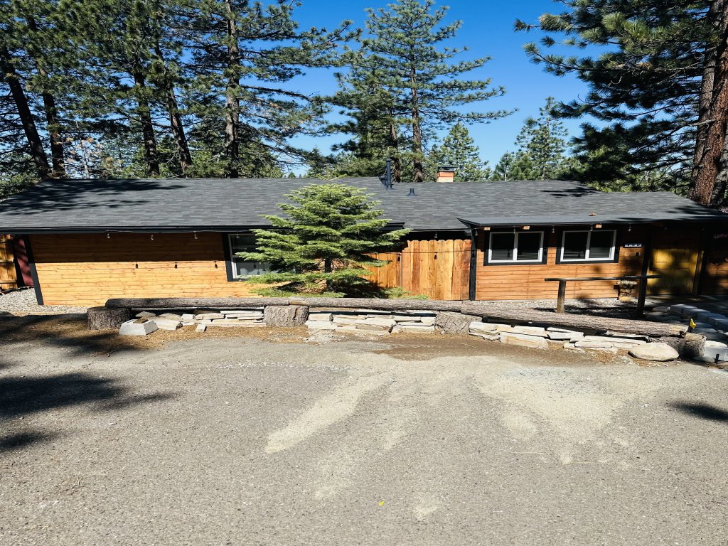 NVH0650 - Woodland Retreat Vacation Rental in Stateline - RedAwning